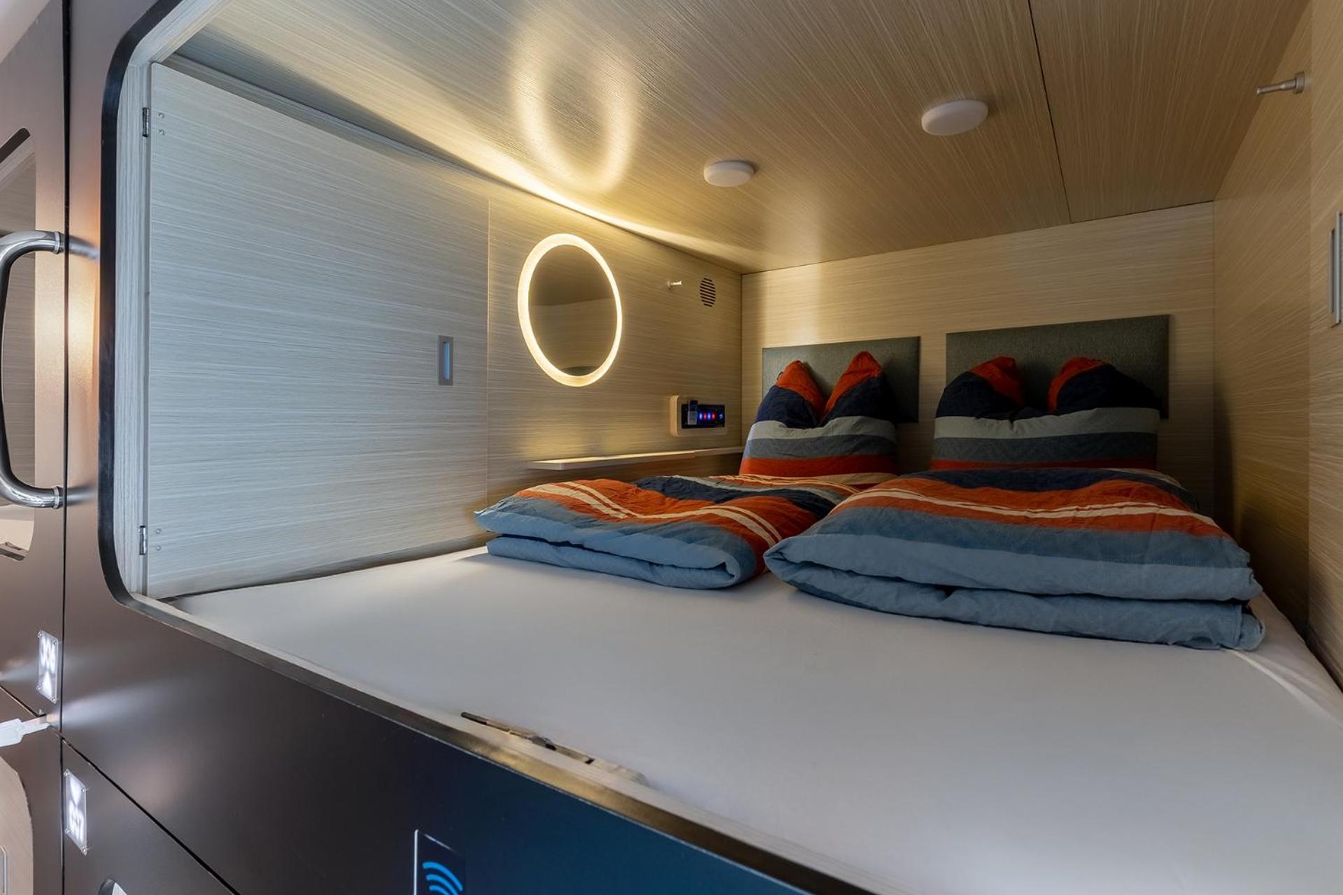 Mue Cubes - Capsule Hotel Basel Exterior foto
